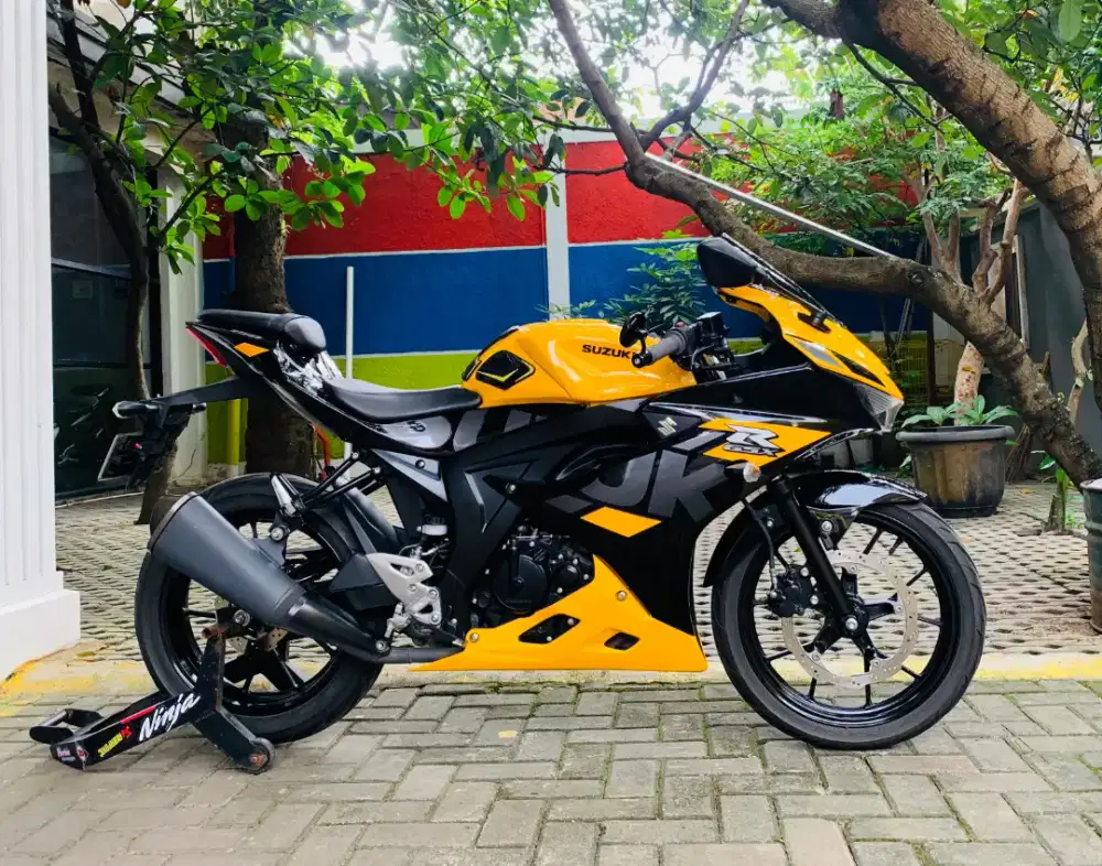 Suzuki gsx 150 R pembelian 2025