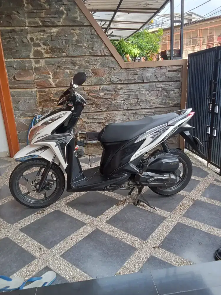 Dijual Vario 125 KZR 2013
