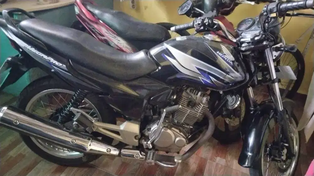 Motor megapro peimus