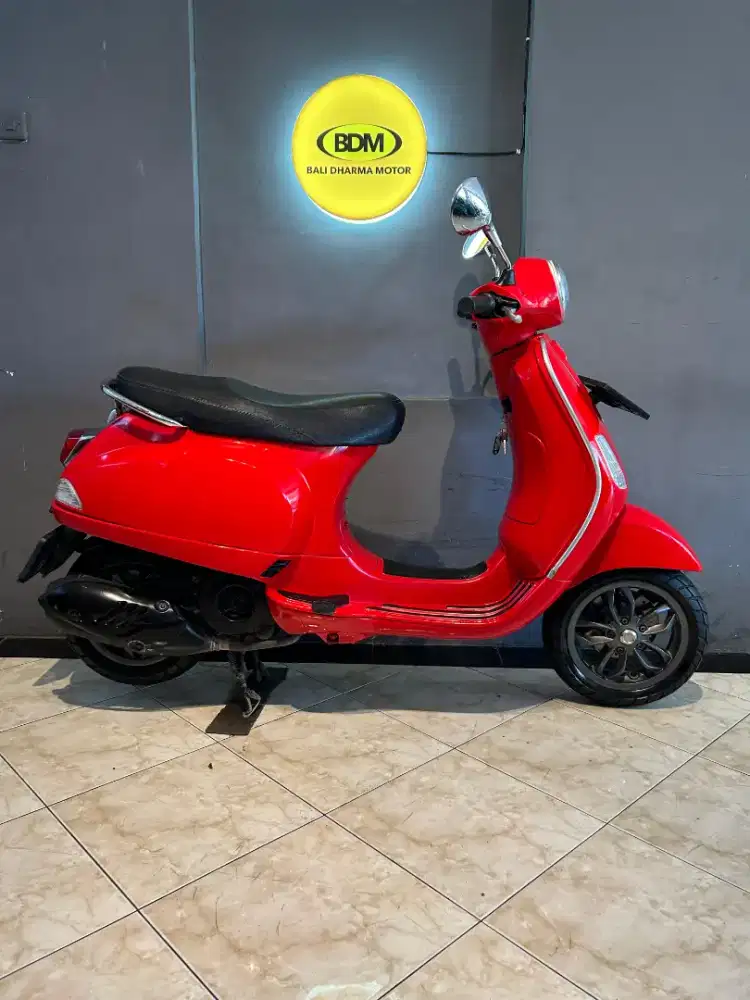 Vesva. LX 125 CC thn 2022 cash Bali dharma motor