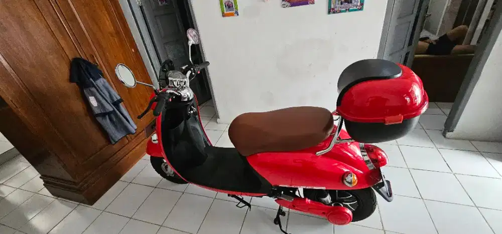 Jual cepat motor listrik like new