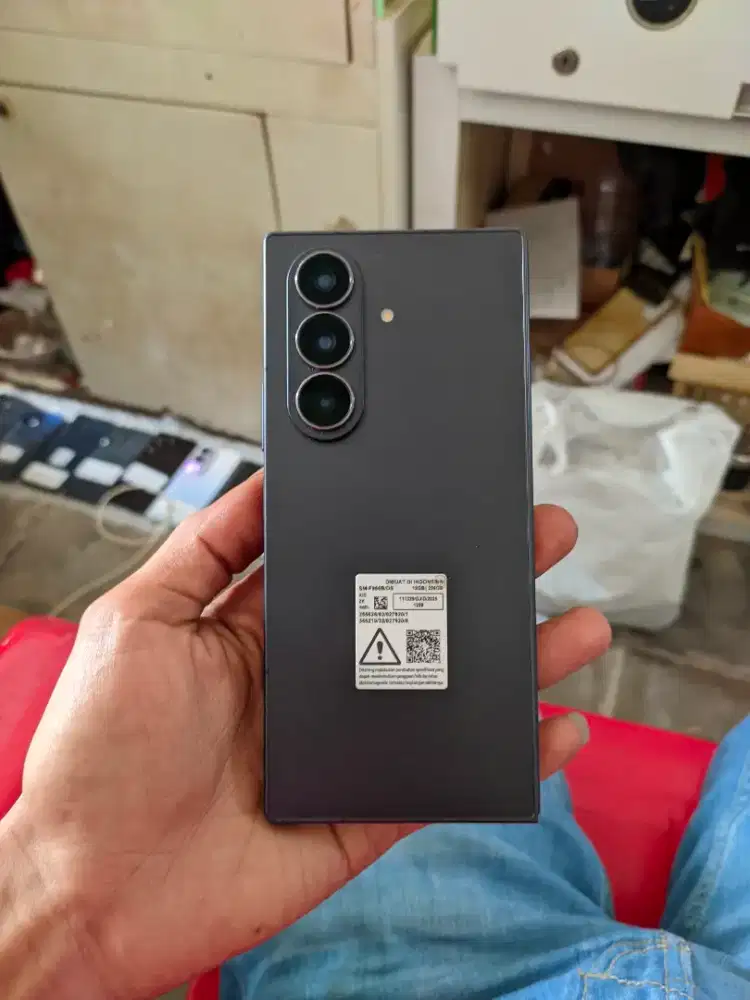 Zfold 7 12/256gb SEIN Murah saja