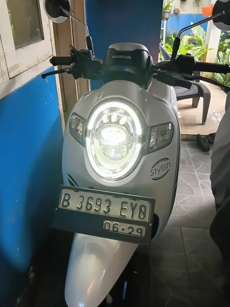 Jual motor scoopy tahun 2020