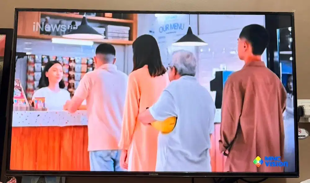 Dijual TV Samsung 43 inch Second, Mulus dan Bagus