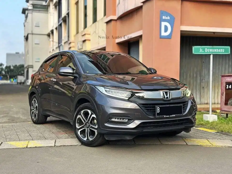 Jual Cepat : Honda HRV 1.5 SE AT 2021 Km 43rb Service Record Abu Abu