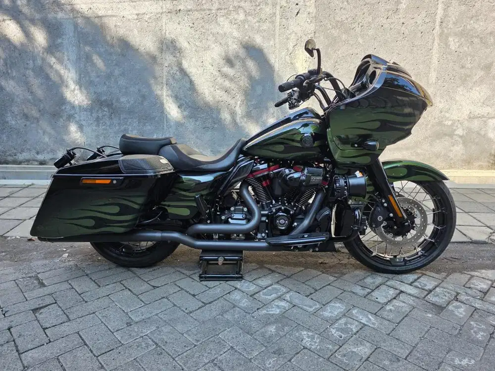 Harley Davidson RG Road Glide CVO 2022