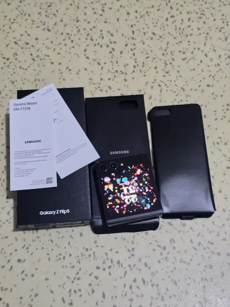 DI JUAL SAMSUNG FLIP 5