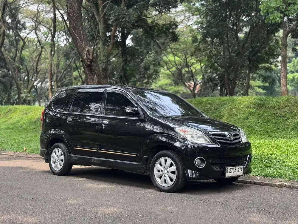 Toyota Avanza S AT 1.5 2011