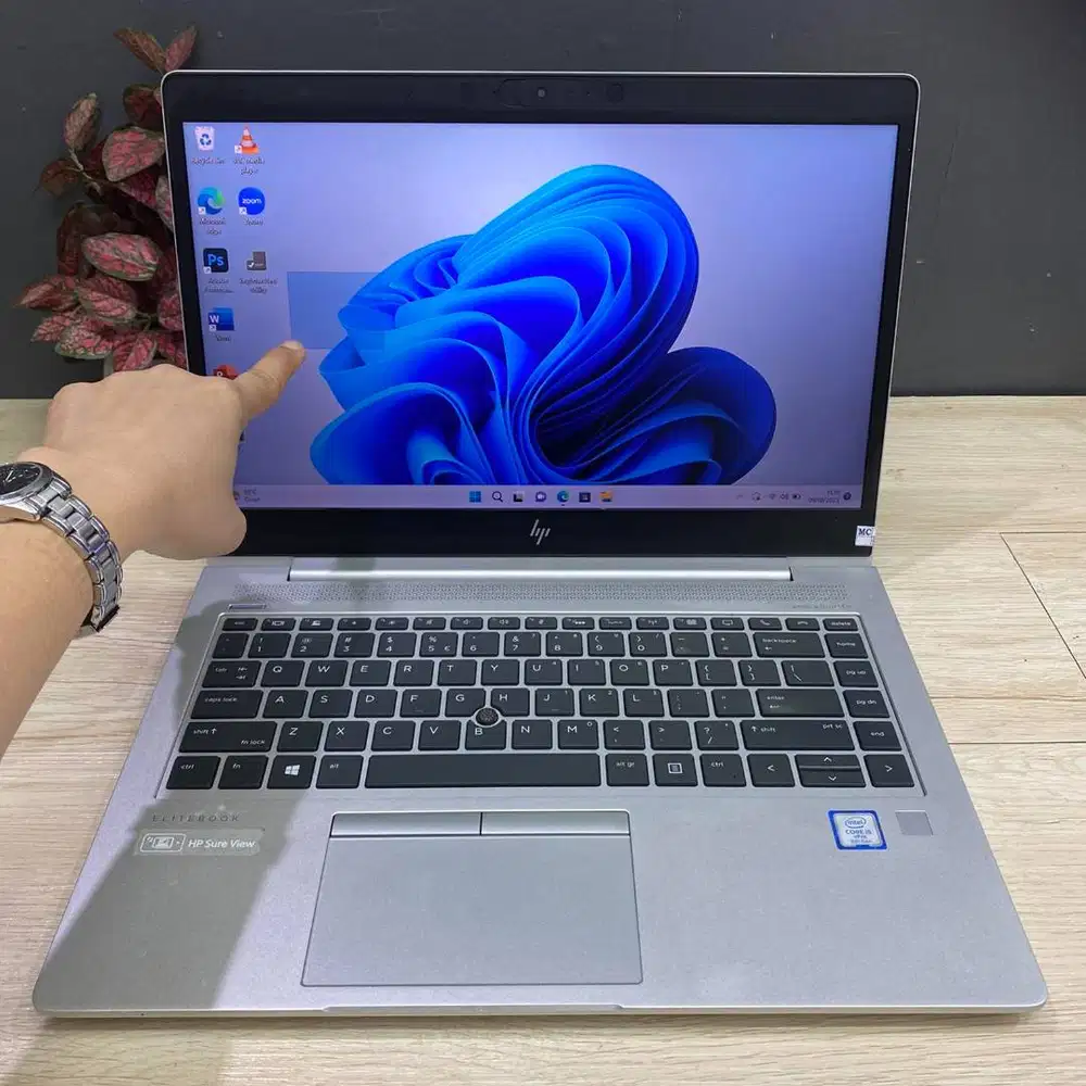 HP 840 G5 TOUCHSCREEN | ELEGAN + PERFORMA CEPAT