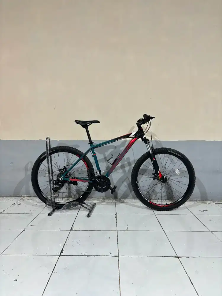 POLYGON CASCADE 4 TAHUN 2020