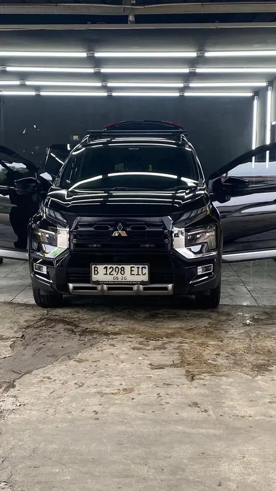 Xpander Cross plus 1.5L AT cvt 2025