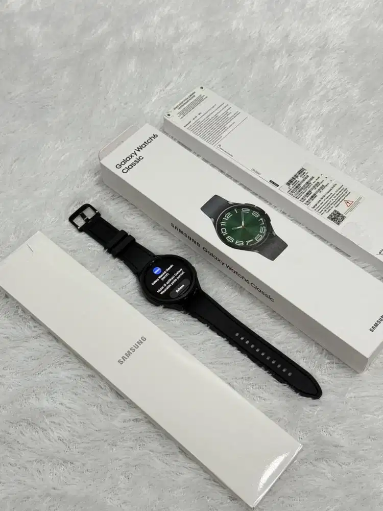 Samsung Galaxy Watch 6 Classic 47mm SEIN Like New - Black