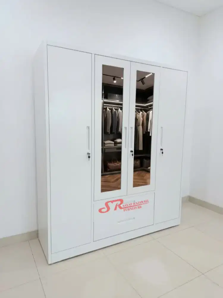 Lemari Besi Pira 4 Pintu Swing Murah Area Jogja (dwi)