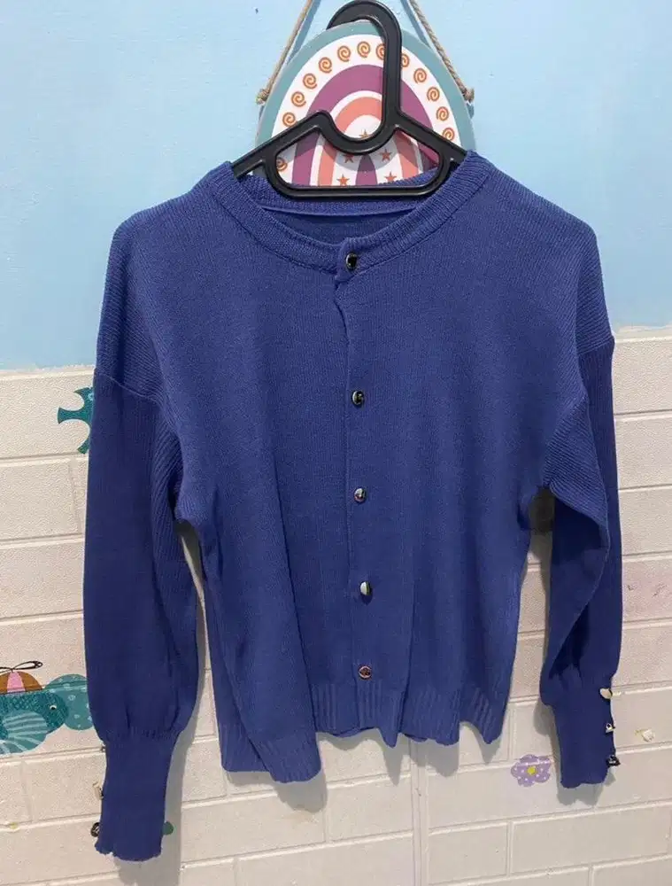Sweater knit cewek