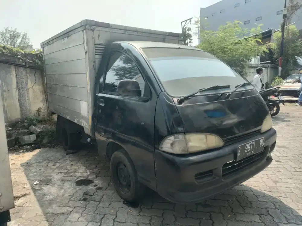 jual cepat Daihatsu 2004