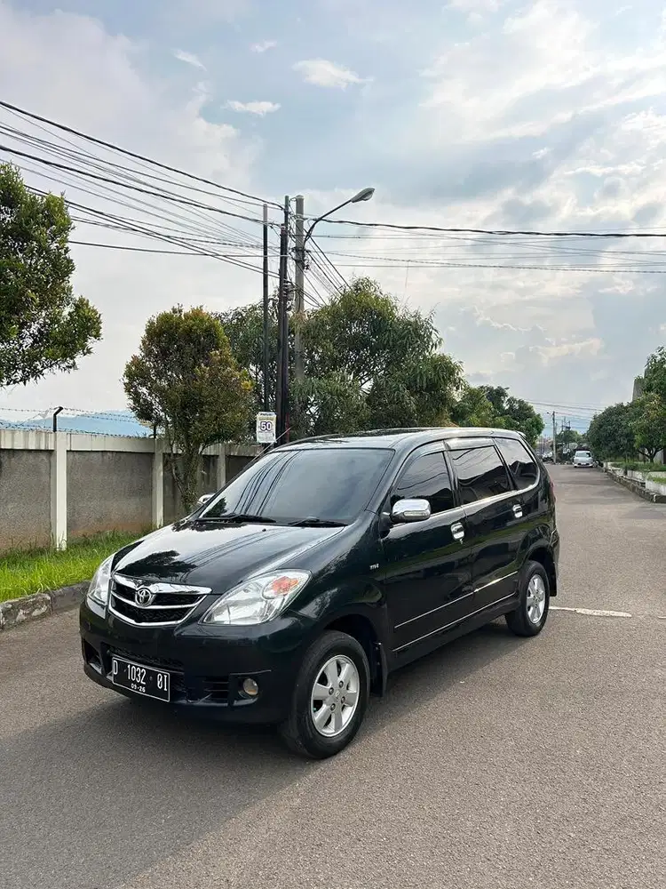 Avanza G 2011 MT