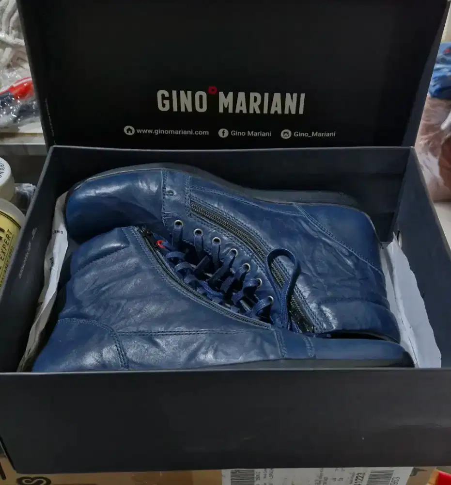 Boots Gino Mariani Elario 10 Navy size 42 BNIB (BARU) full kulit SALE!