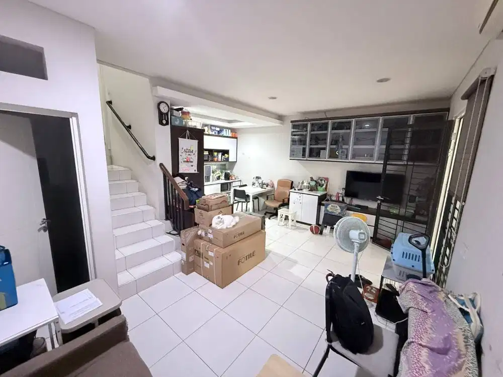 Dijual Rumah Nyaman Di Kawasan BSD Tangsel DM-17875