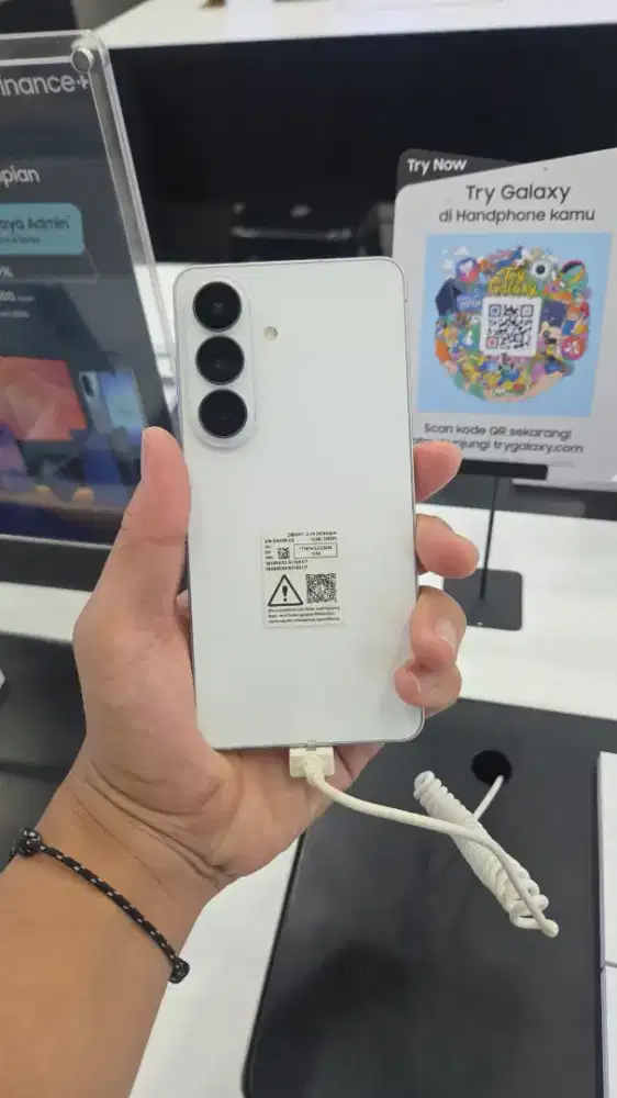 Samsung galaxy S26 12/256 bisa cicilan dan tukar tambah