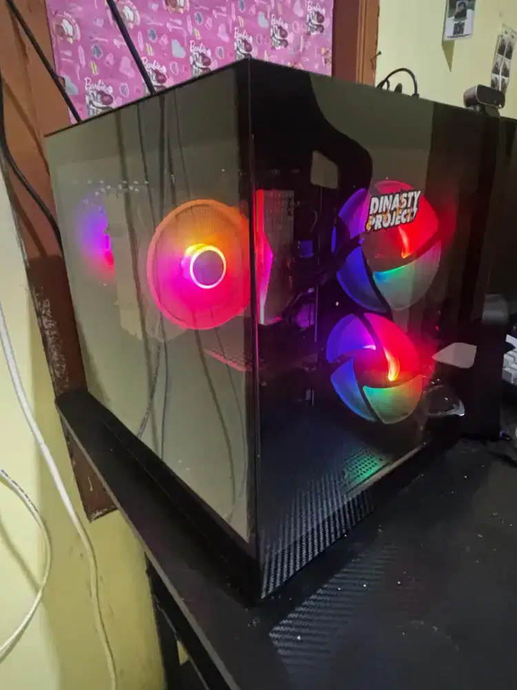 Kompuer Asus VRAM 12GB