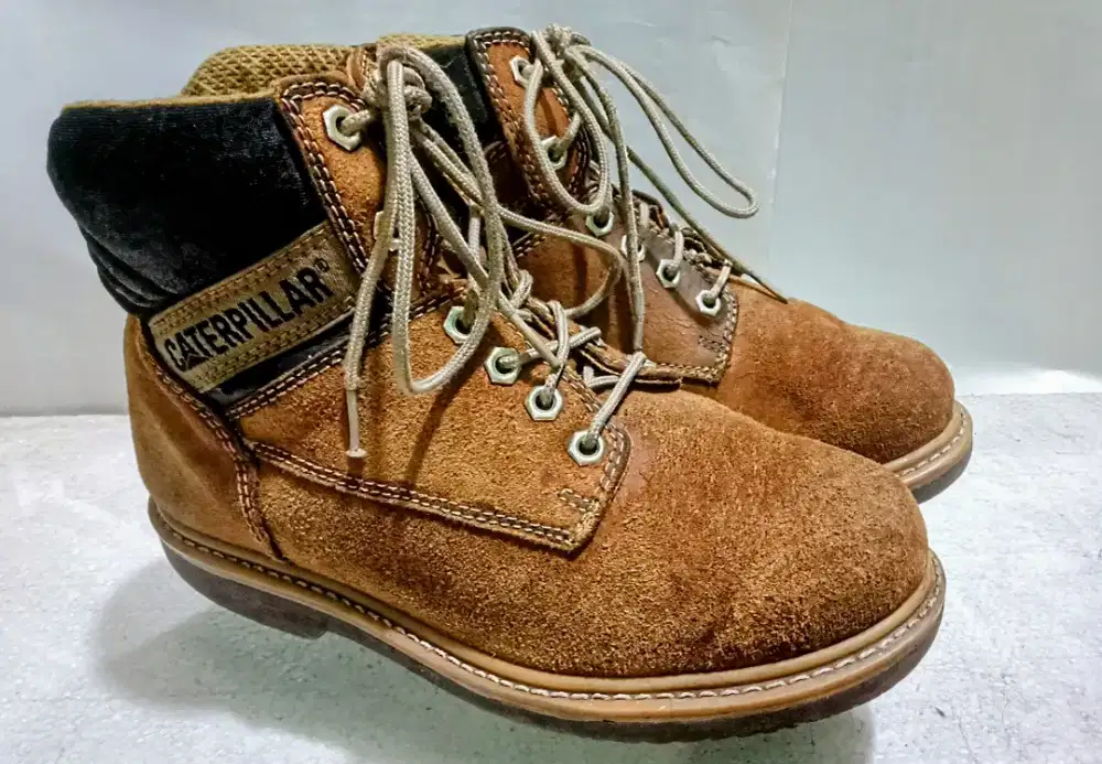 Caterpillar - Sepatu Pria Casual Kulit Import Original