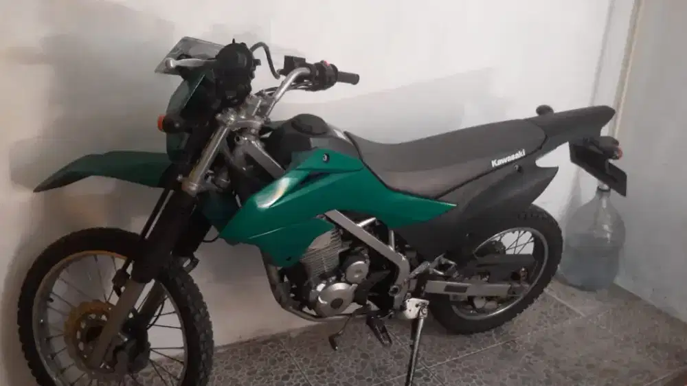 Urgent KLX 150 Second