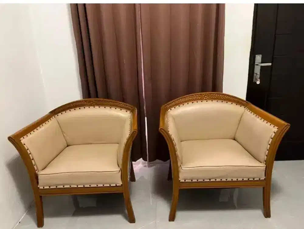 Di jual kursi tamu Klasik 2pcs