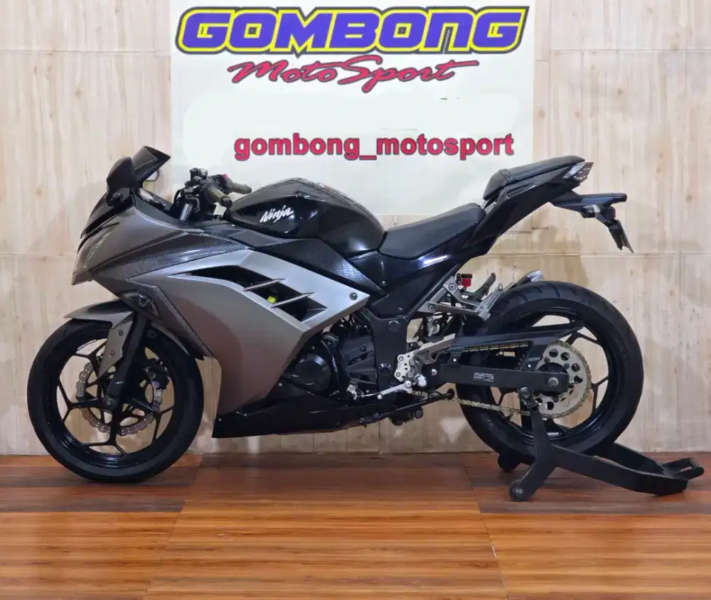 NINJA 250 FI 2015