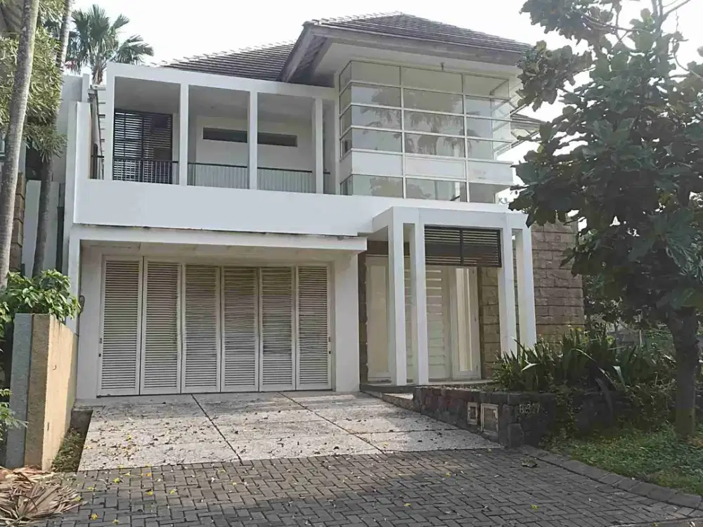 DIJUAL RUMAH DIAMOND HILL CITRALAND SURABAYA