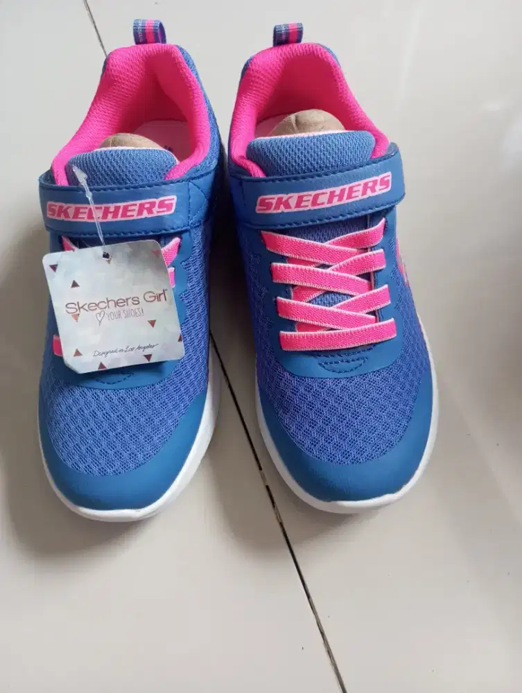 Sepatu Skechers Anak No. 32