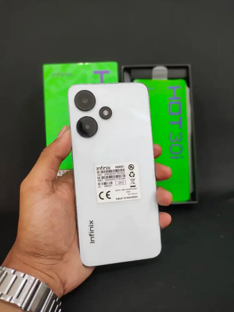 Infinix HOT 30i 8/128gb DiamondWhite