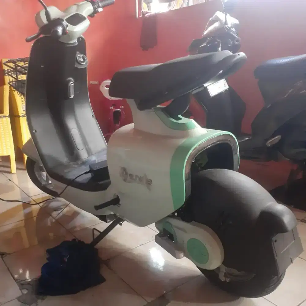 sepeda listrik enine,spek nya motor listrik,masih mulus