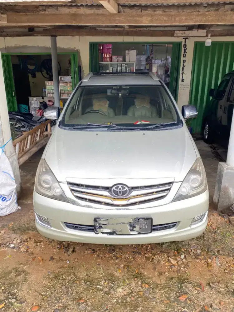TOYOTA KIJANG INOVA 2.0 G matic/at 2005 termurah