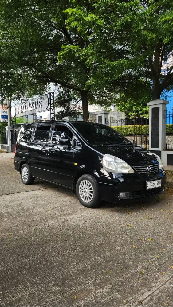 2010 Nissan Serena CT Interior HWS Plat B Jaksel