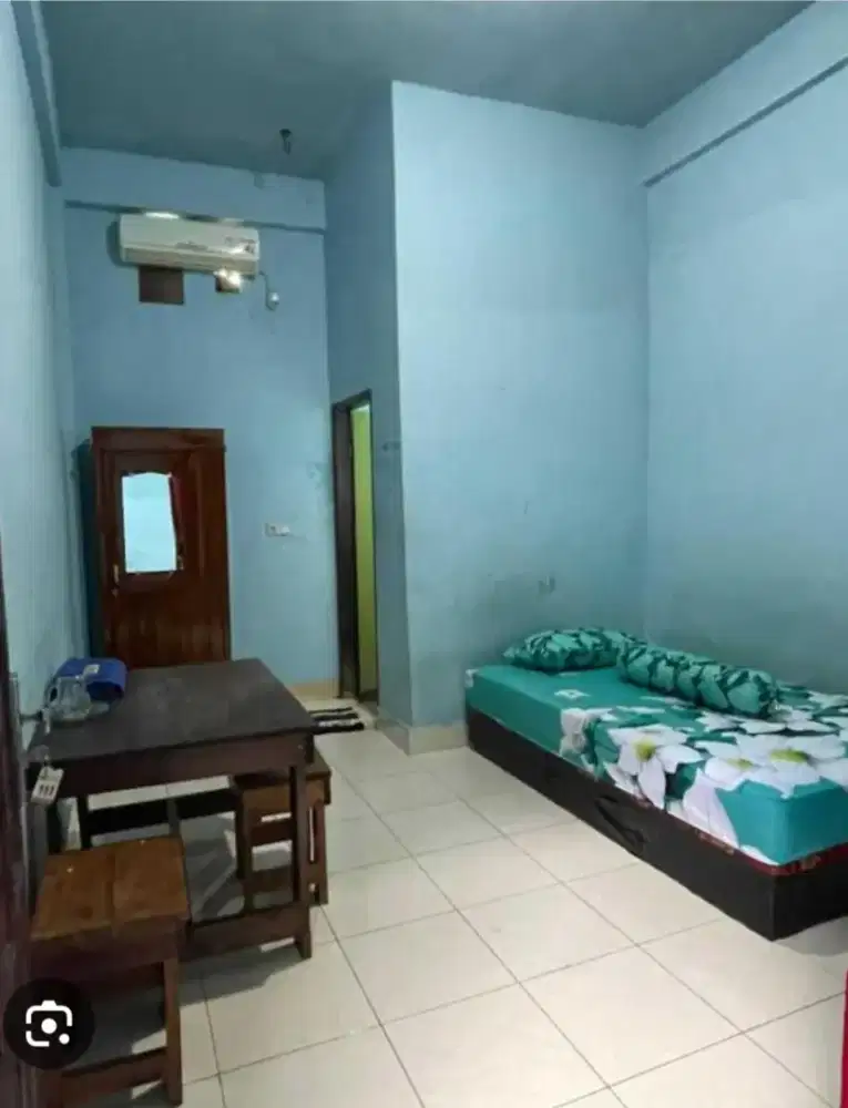 DIBUTUHKAN CEPAT KARYAWAN LAKI2 UNTUK JAGA KOST DI TEBET
