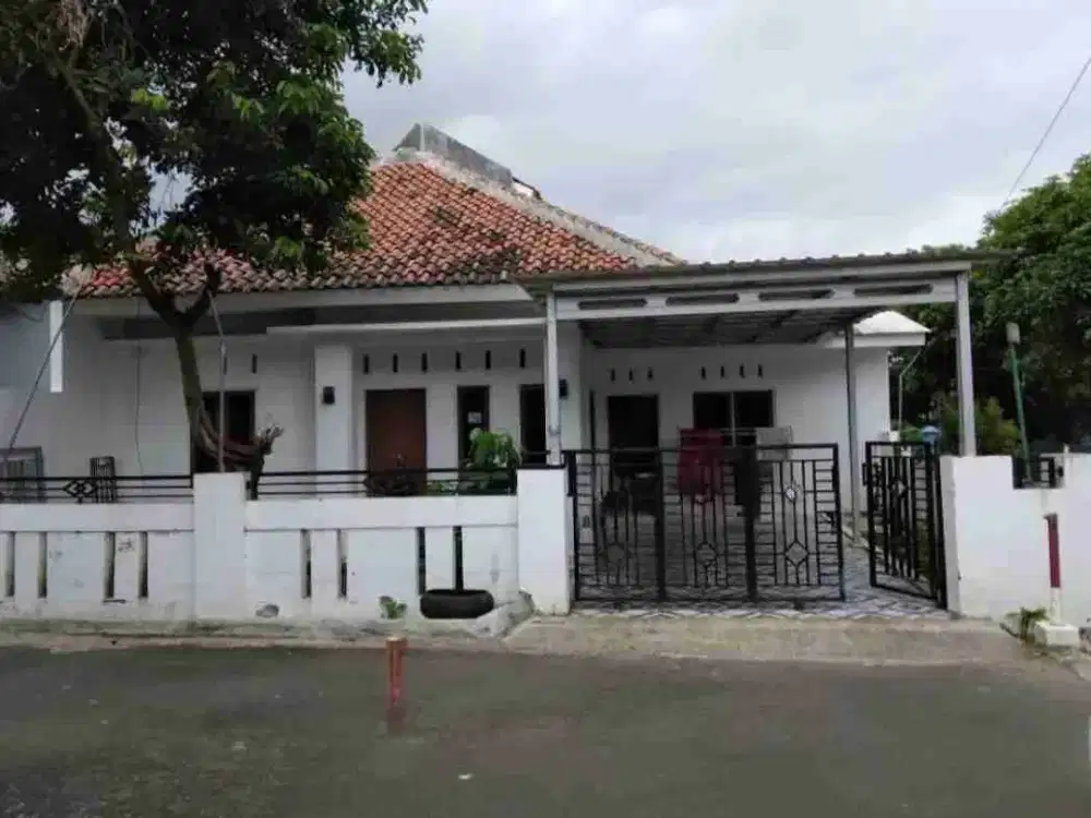 Rumah hook perum Pasir Timur Karanglewas Purwokerto dekat RS Hermina, pasar , SMA 3