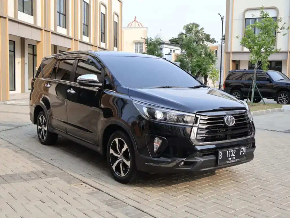 Venturer 2.0 AT/CVT/MATIC 2021 Hitam