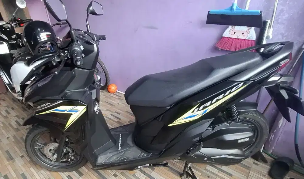 Vario 125 CBS 2025 Km 6rb Pajak Panjang 2027 Mulus No Minus