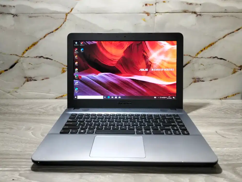 Laptop ASUS X441UVK
