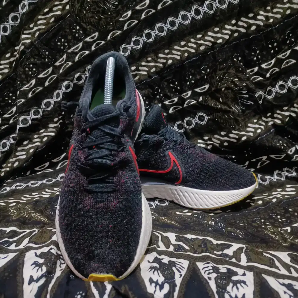 sepatu Import Nike React Infinity Run Flyknit 3 Size42,5 ins270