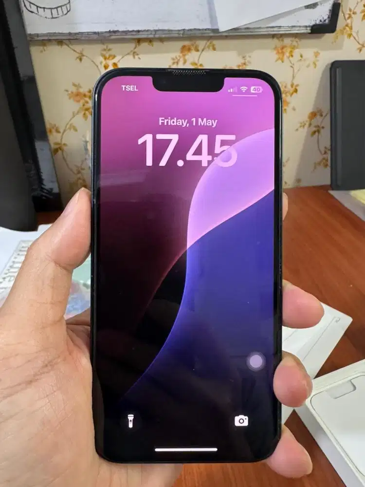 Iphone 14 Hitam 256GB