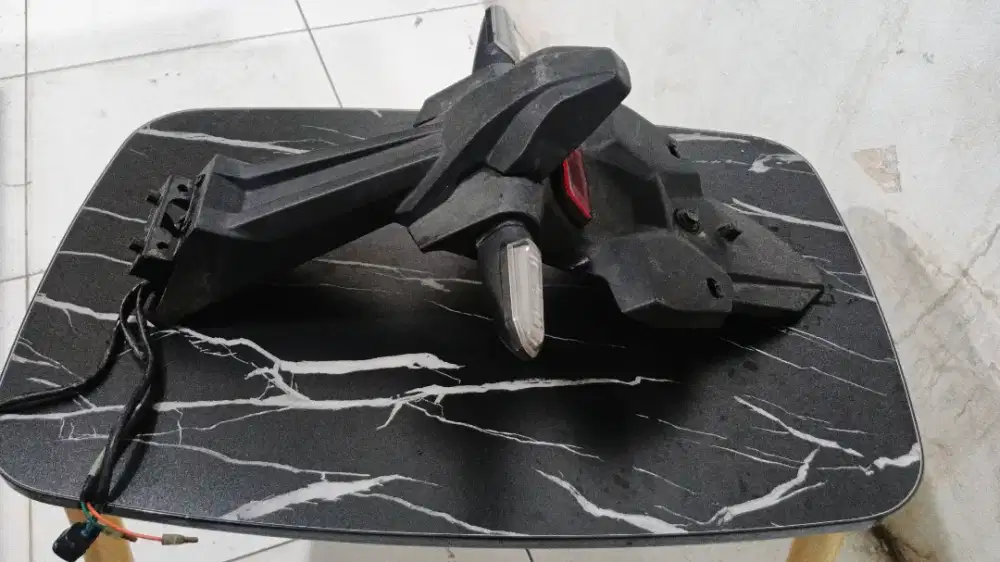SPAKBOR BELAKANG MOTOR CBR 150R TAHUN 2023