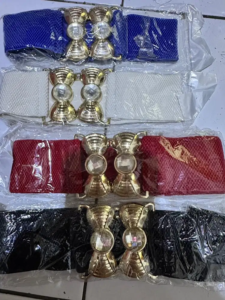 Tali pinggang wanita