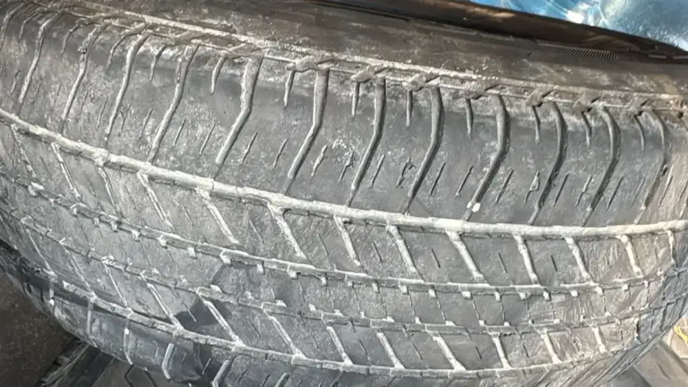 Ban bekas pajero 265/65/17