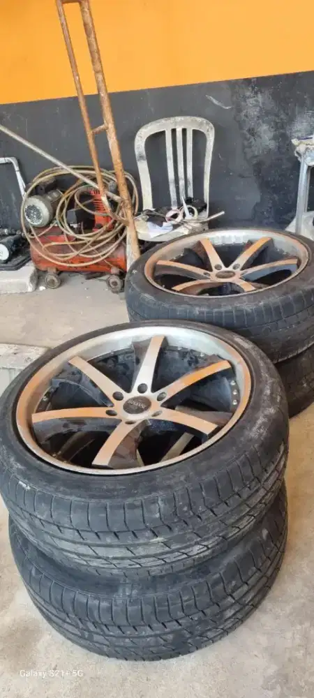 JUAL VELG SAVINI DAN BAN UKURAN R22 265/40