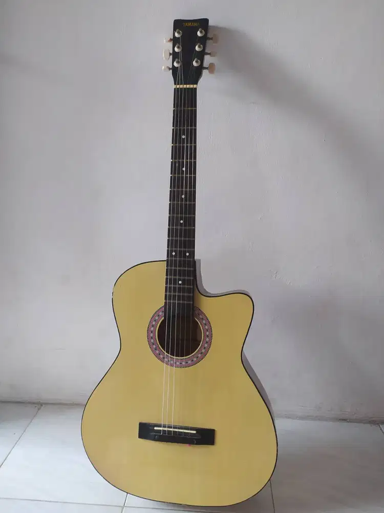 Gitar Yamaha FG 425