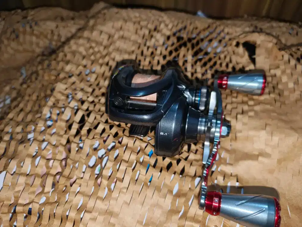 Reel Shimano SLX DC XT 71 XG Baitcasting