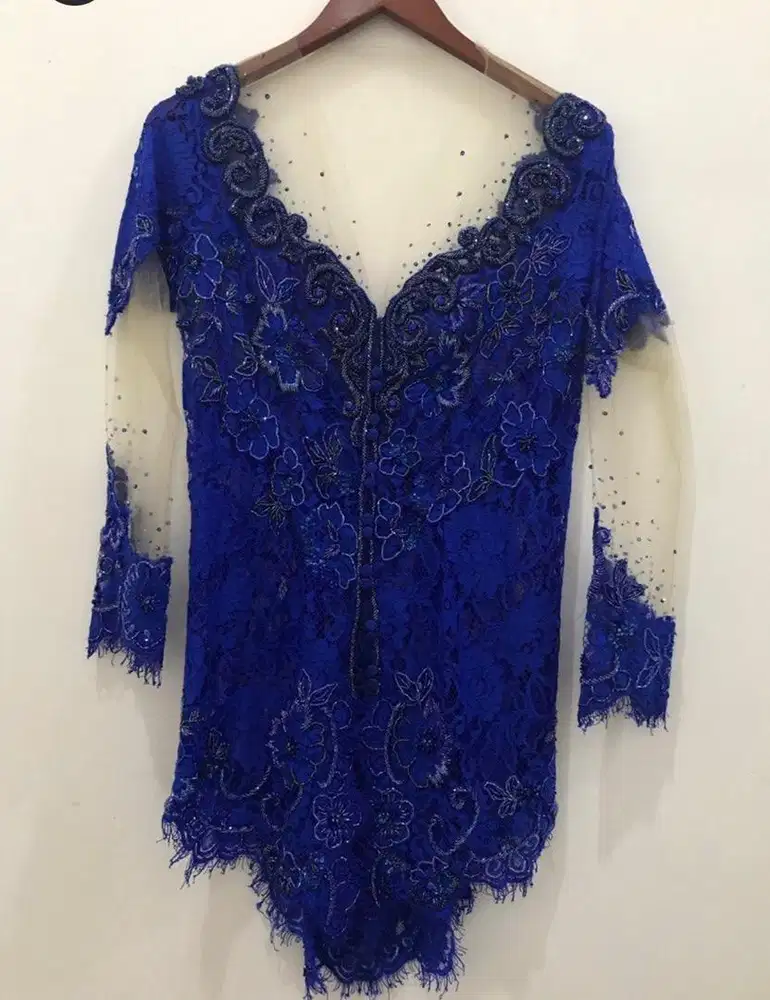 KEBAYA ORIGINAL ANNE AVANTIE WARNA BIRU NAVY