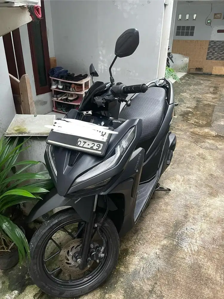 Dijual motor vario 125cc second