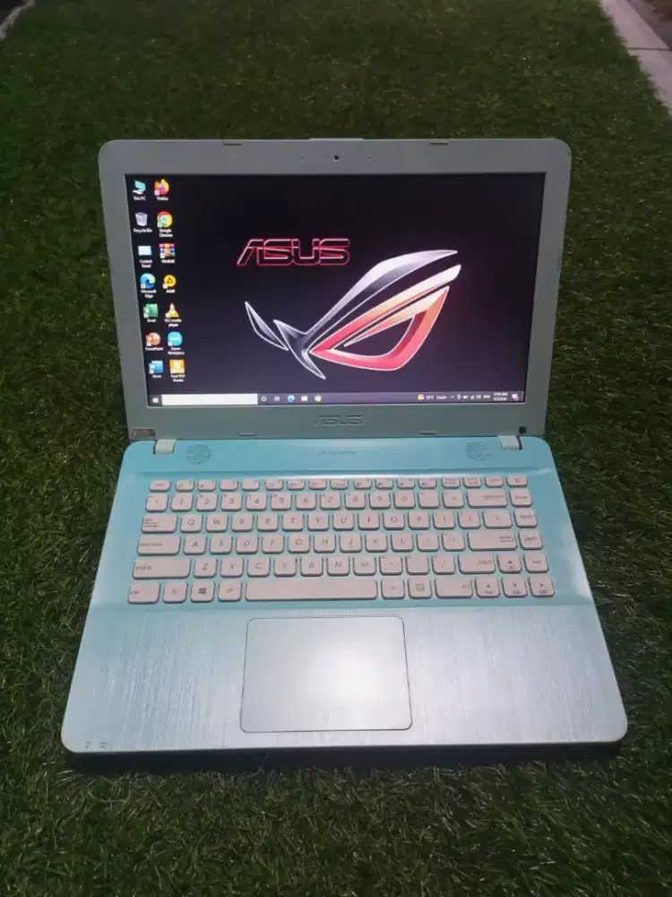 Laptop Asus Core i3 Gen7